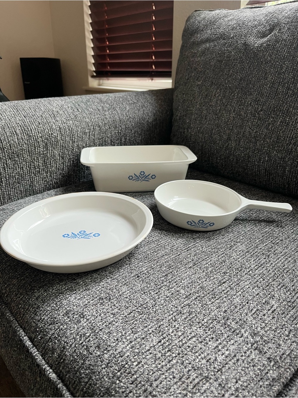 VNTG Corning Ware 1961-1969 Cornflower